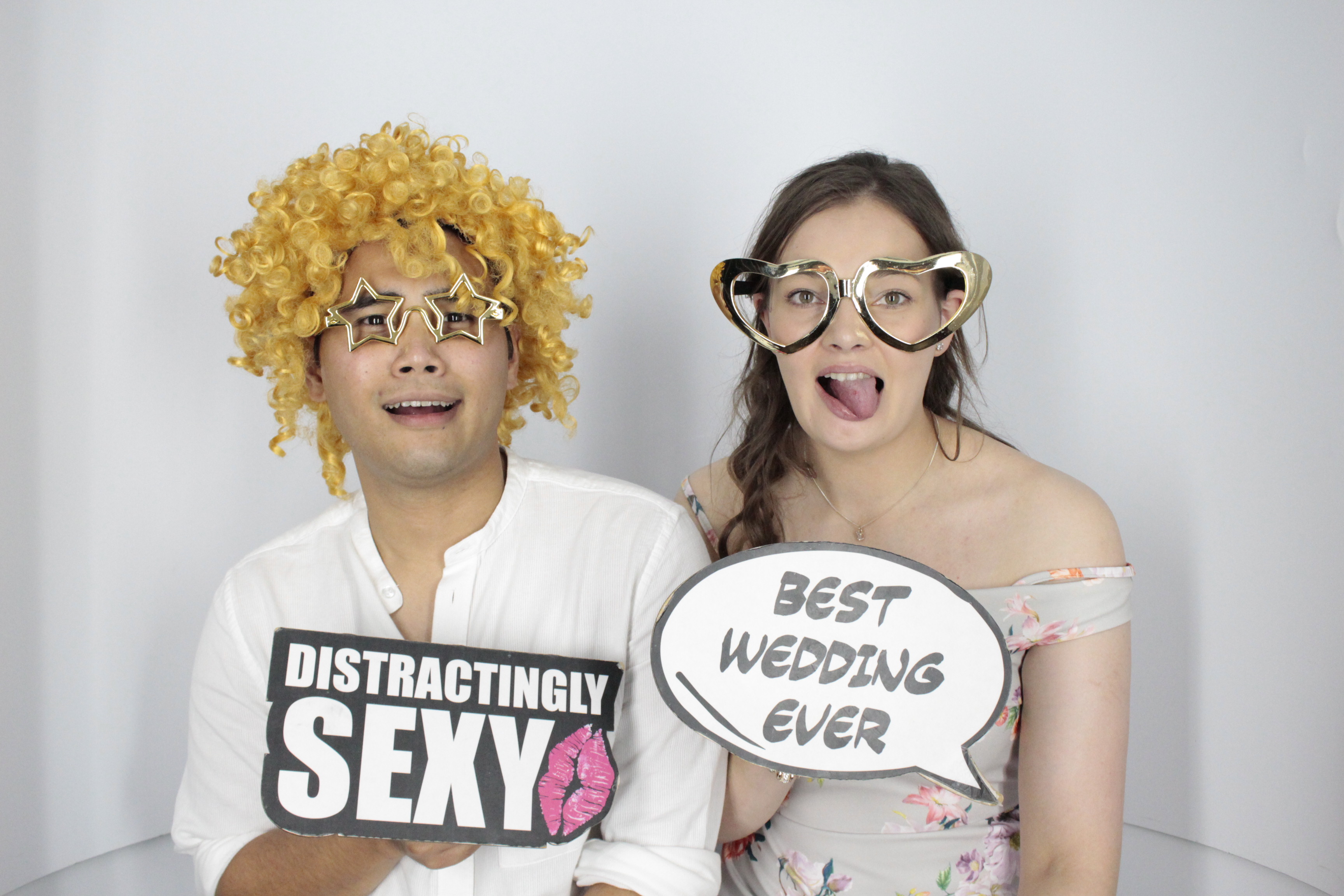 Emma & Karl's Wedding | View more photos from the event at gallery.myphotoboothexperience.co.uk/u/MyPhotoBoothExperienceLtd/Emma-Karls-Wedding